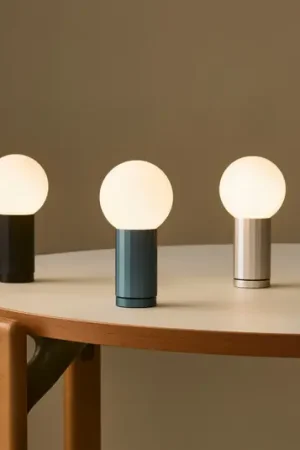 Lampada da tavolo LED HAY TURN ON, nera, altezza 20 cm, dimmerabile Saldi