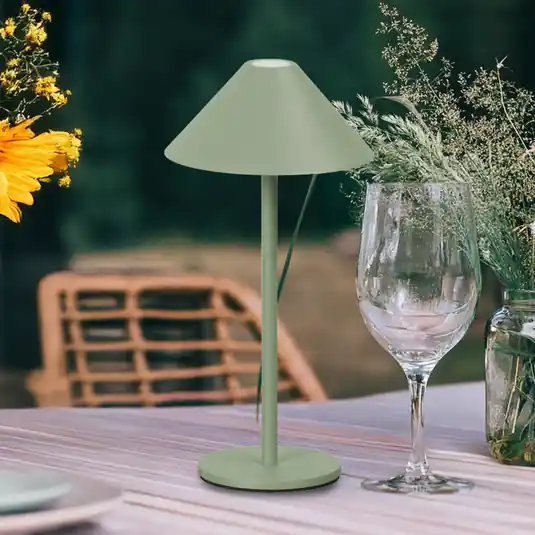 Lampada LED da tavolo ricaricabile Prato, verde salvia Altezza 25 cm Metallo Nuova Collezione