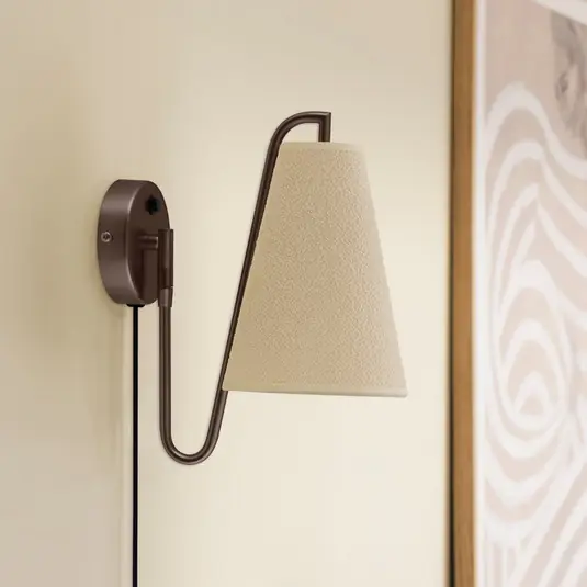 Promozione Globen Lighting Applique Lou, bronzo/bianco, Ø 14 cm, spina