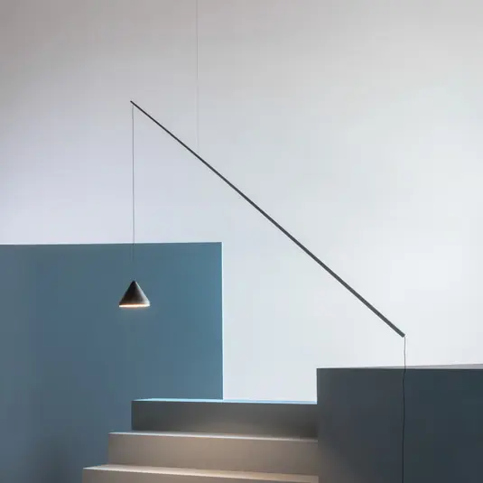 Ultimissimo Modello Vibia Lampada LED a sospensione NORTH, nera, metallo, 927, decentrata