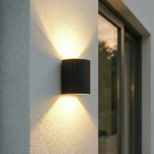 Lindby Applique da esterno LED Ralino, nera, a 2 luci, IP65 Più Venduto