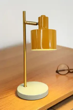 Saldi Dyberg Larsen Lampada da tavolo a LED ricaricabile Ocean Mini, curry/turchese