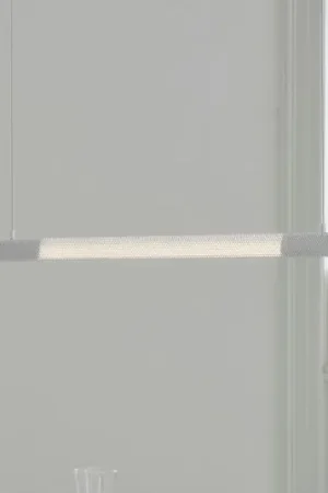 GEJST Lampada a sospensione Radent, bianca, lunghezza 70 cm, LED G13 Spedizione Espresso