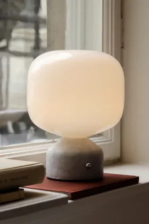 GEJST lampada LED da tavolo ricaricabile Meemo, marmo bianco, vetro, USB Compra Online