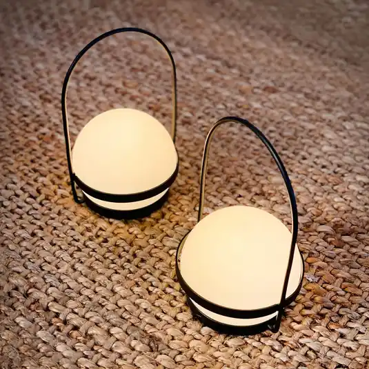 Dyberg Larsen lanterna ricaricabile a LED Summer, 2 pezzi, nera Ultima Occasione