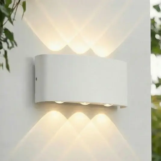 Lindby Applique da esterni LED Ithan, a 3 luci, bianca, 17 cm Popolare
