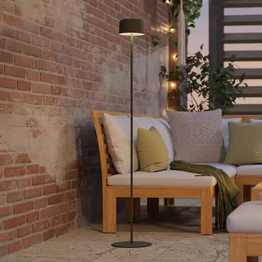 Spedito Oggi Lampada da terrazza a LED solare Roccanova-L, verde, altezza 120 cm