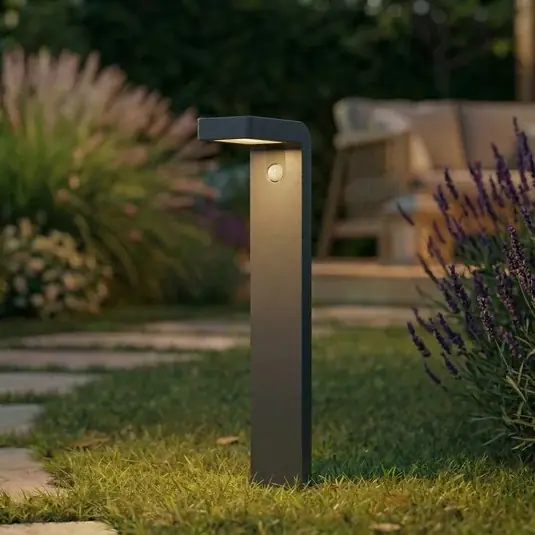 Offerta Del Giorno Prios Lampione a LED solare Aurino, nero, 75 cm, sensore