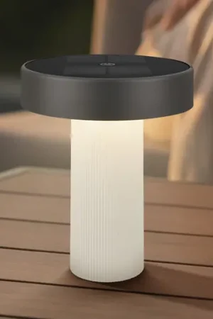 Spedizione Espresso Lampada LED da tavolo solare ricaricabile Poga, bianco antico/antracite, IP44
