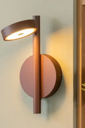GOOD & MOJO applique a LED Okinawa, marrone, spina, legno Reso Gratuito