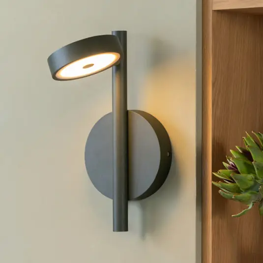 GOOD & MOJO applique a LED Okinawa, verde, spina, legno Prezzo Basso