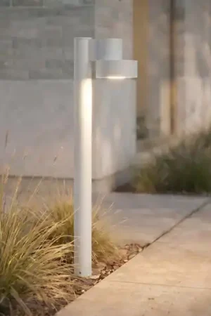A Buon Prezzo Lampione a LED Lucande Elune, grigio chiaro, IP44, altezza 77 cm