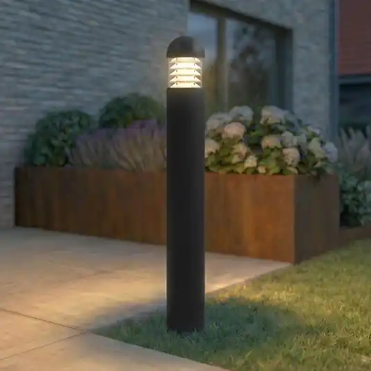 Lucande Lampione a LED Skagena, antracite, altezza 90 cm, IP54 Solo Oggi