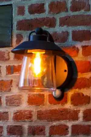 Lampada da esterno con sensore CATE, nera, 22 cm, IP44, E27 Economico