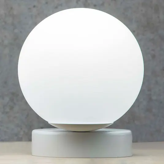 Ultimissimo Modello Lampada da tavolo Lumi rotonda bianca