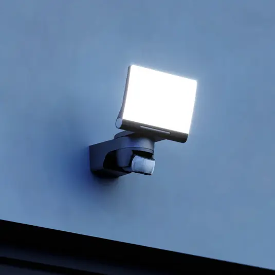 Offerta Speciale Faretto da esterno STEINEL Smart Sensor XLED Home 2 SC nero