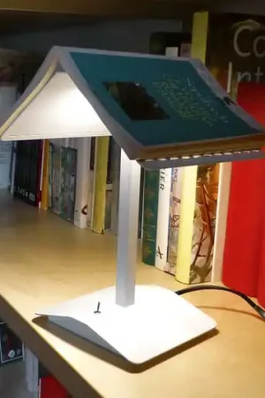 Martinelli Luce Segnalibro - lampada LED da tavolo Prezzo Conveniente