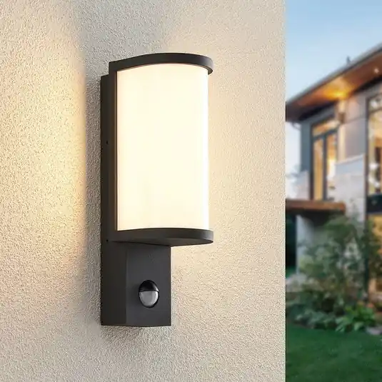 Prezzo Basso Lucande Jokum applique da esterni LED IP54 sensore