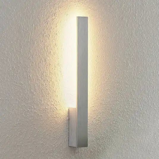 Promozione Esclusiva Applique a LED Arcchio Ivano, altezza 43 cm, alluminio spazzolato