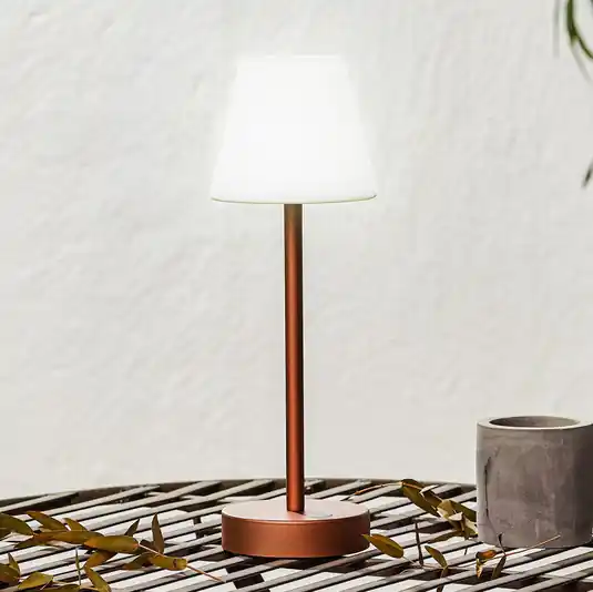 Compra Online Newgarden Lola Slim LED da tavolo accu, oro rosé