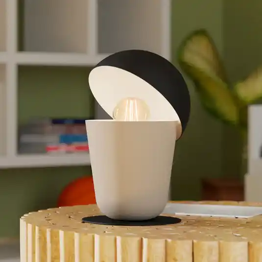 Prezzo Ridotto Lampada da tavolo Batabano con Mite, colore sabbia/nero