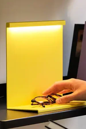 Economico HAY LBM lampada LED da tavolo con dimmer, giallo