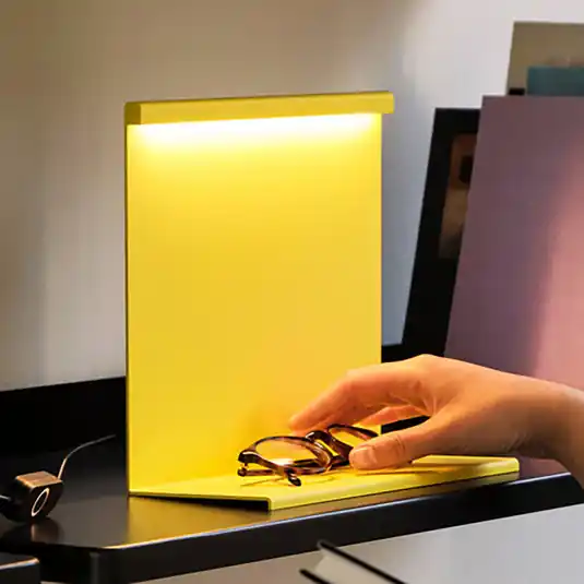 Economico HAY LBM lampada LED da tavolo con dimmer, giallo
