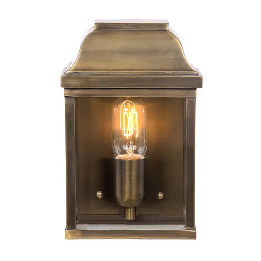 Promo Stagionale Applique esterni Victoria alta 26cm ottone antico