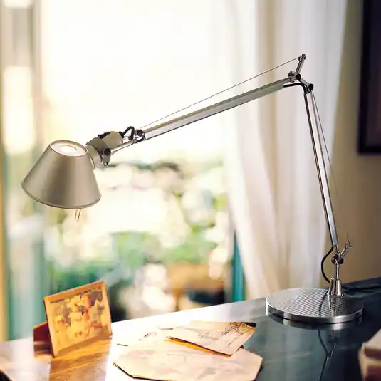 Lampada da scrivania a LED Tolomeo con dimmer Consegna Rapida