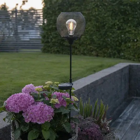 Lampione LED solare Sunlight con picchetto Solo Oggi