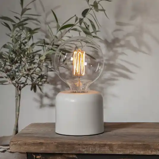 LED globe G125 filamenti E27 3,8W 1.800K dimming Nuovo Arrivo