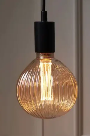 Ultime Pezzi LED globe G125 NGC Stripe E27 1W 1.800K ambra