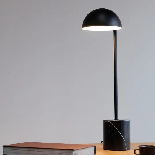 Prezzo Ridotto Dyberg Larsen Marble lampada da tavolo